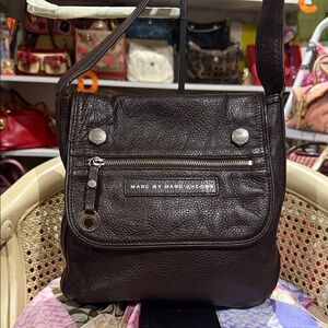 Marc by Marc Jacobs Vintage Dark Brown Pebbled Leather Messenger Shoulder Bag